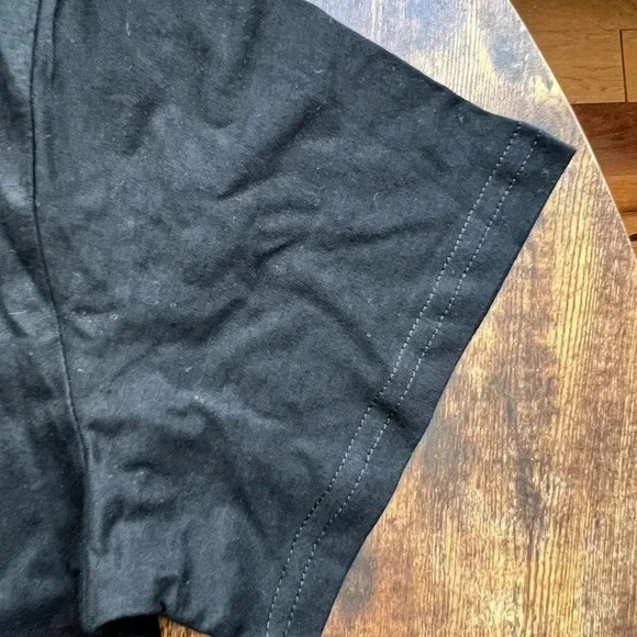 BUNDLE: (1) Shein “Boo Crew” Halloween woman’s tee size: XL (1) pair earrings - Picture 5 of 8